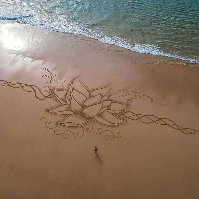 Enormous sand drawings