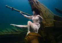 An Incredible Underwater Photoshoot Earned A Place In The Guinness World Records An Incredible Underwater Photoshoot by Steve Haining