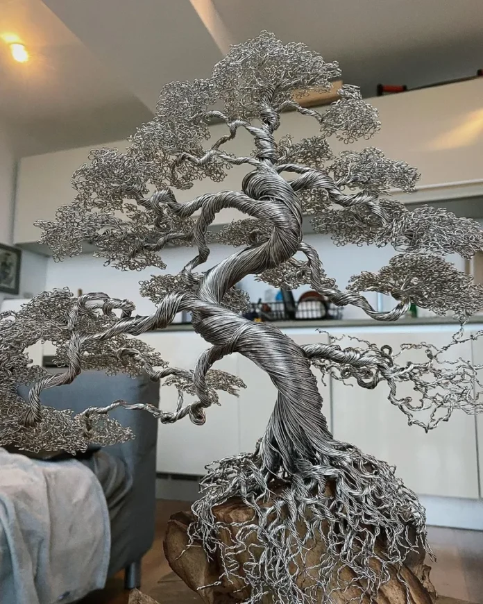 A UK-based Artist Creates Bonsai Tree Sculptures Using Metal Wires A UK-based Artist Creates Bonsai Tree Sculptures Using Metal Wires