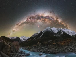 A Photographer Captures a Mesmerising Milky Way Photo Mesmerising Milky Way Photo in New Zealand