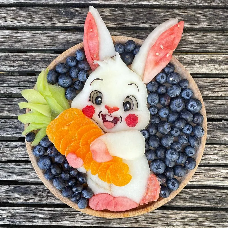 Artistic fruit and veggie creations