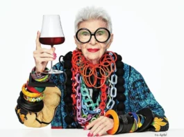 The World Bid Farewell to Designer Iris Apfel at the Age of 102 The World Bid Farewell to Designer Iris Apfel at the Age of 102