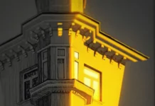 Ukrainian Artist Creates Pen Drawings Of Buildings With Illuminating Windows A Ukrainian Artist Creates Pen Drawings of Buildings with Illuminating Windows